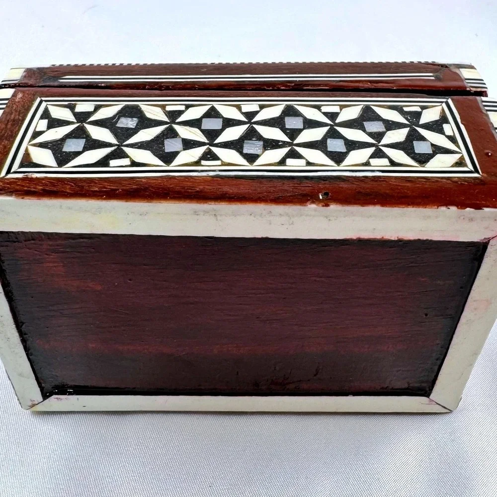 Handmade Mother of Pearl Inlay Wooden Jewelry Box Domed Mosaic Trinket Box NICE